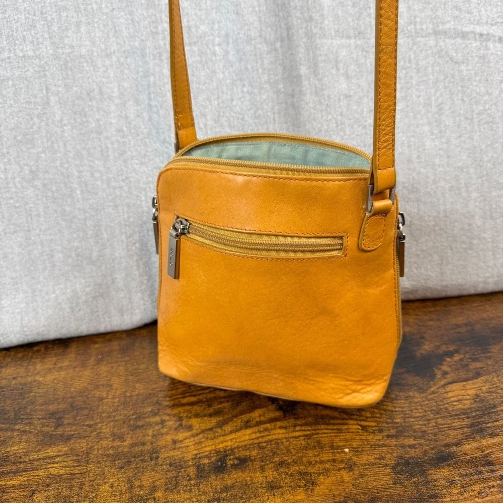 Hobo International Crossbody Bag Womens Small Mustard Leather Zip Top Purse